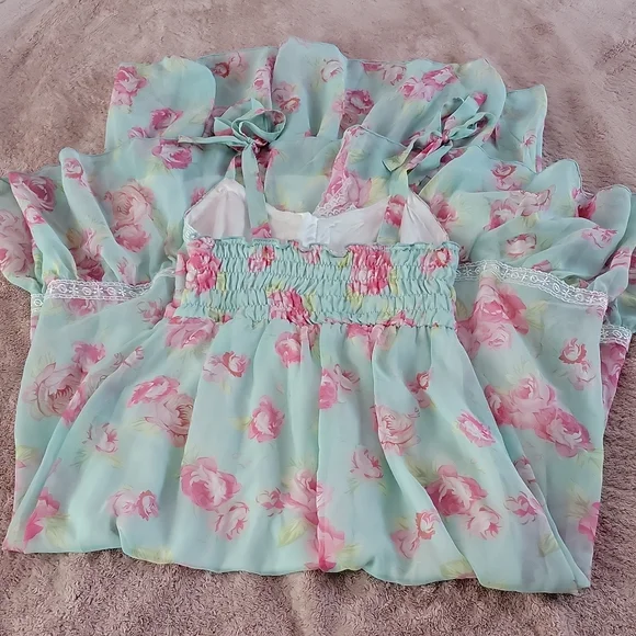 Flower Maxi Dress - Picture 3 of 3